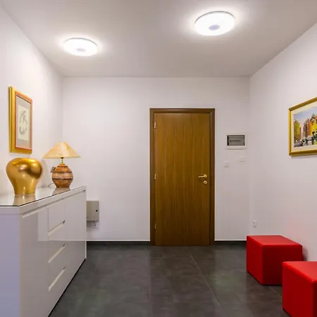 Marijan - A4 Veliki - Mpolo