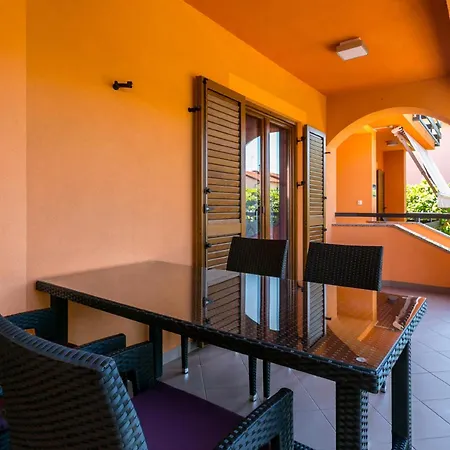 Marijan - A4 Veliki - Mpolo