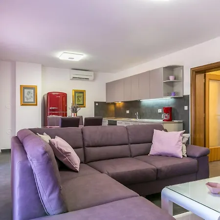 Marijan - A4 Veliki - Mpolo Apartament *