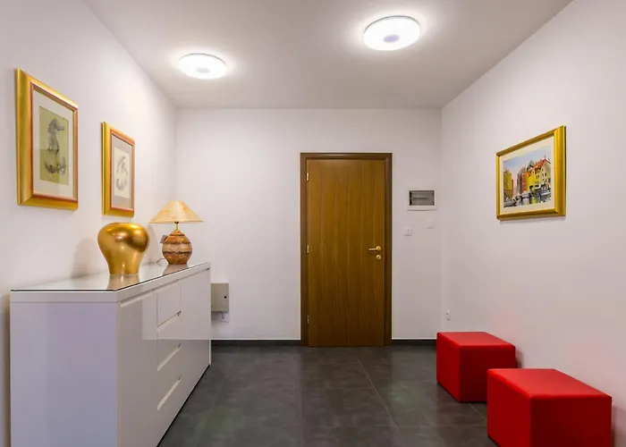 Marijan - A4 Veliki - Mpolo